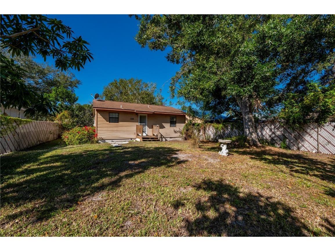 216 Glenwood Avenue Osprey FL 34229 A4673441 image28