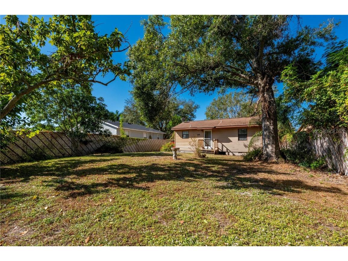 216 Glenwood Avenue Osprey FL 34229 A4673441 image29