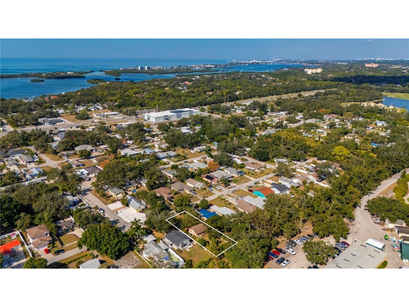 216 Glenwood Avenue Osprey FL 34229 A4673441 image38