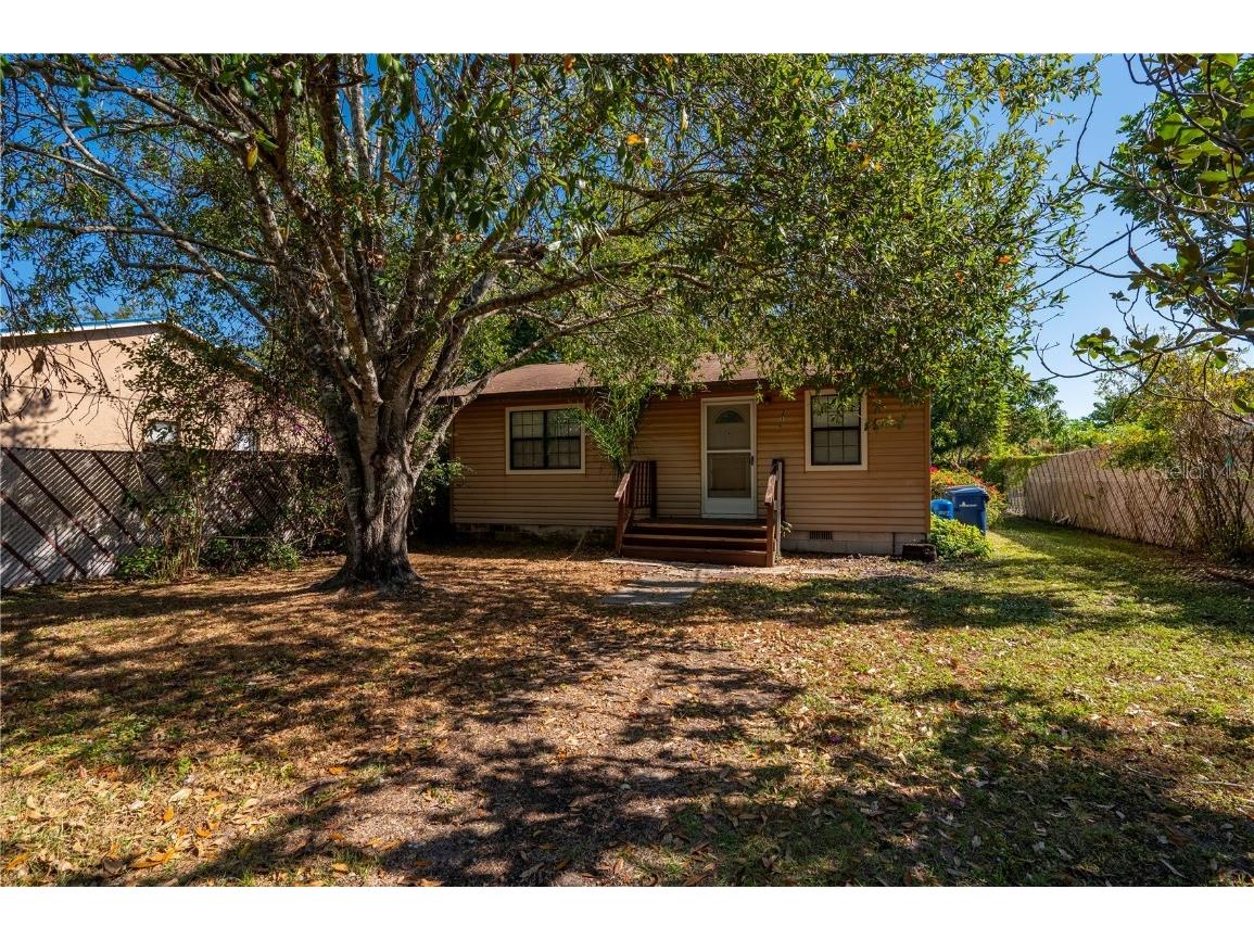 216 Glenwood Avenue Osprey FL 34229 A4673441 image4