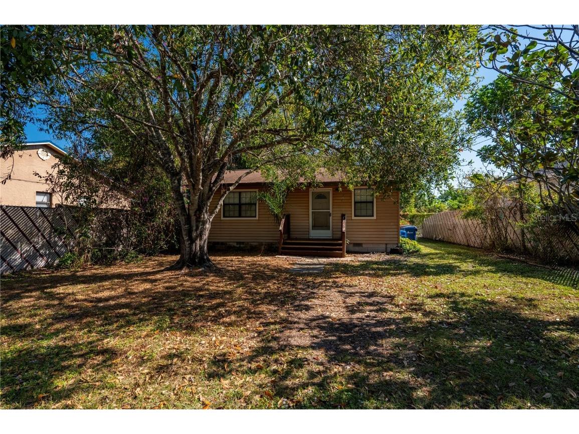 216 Glenwood Avenue Osprey FL 34229 A4673441 image5