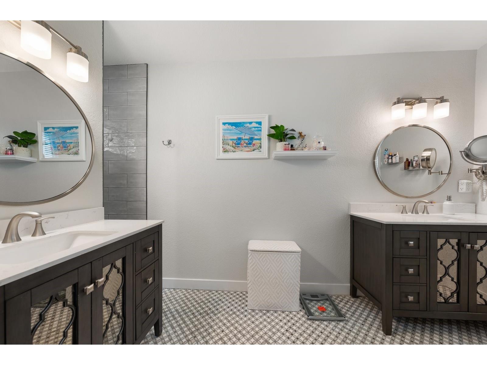 216 Grove Circle S Dunedin FL 34698 TB8480612 image17