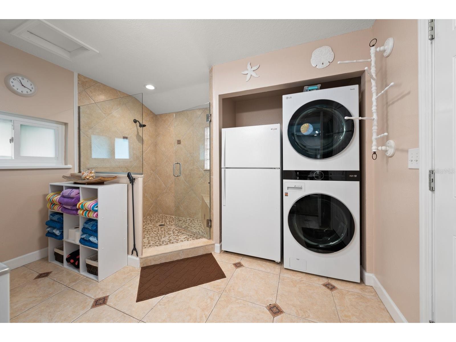 216 Grove Circle S Dunedin FL 34698 TB8480612 image25