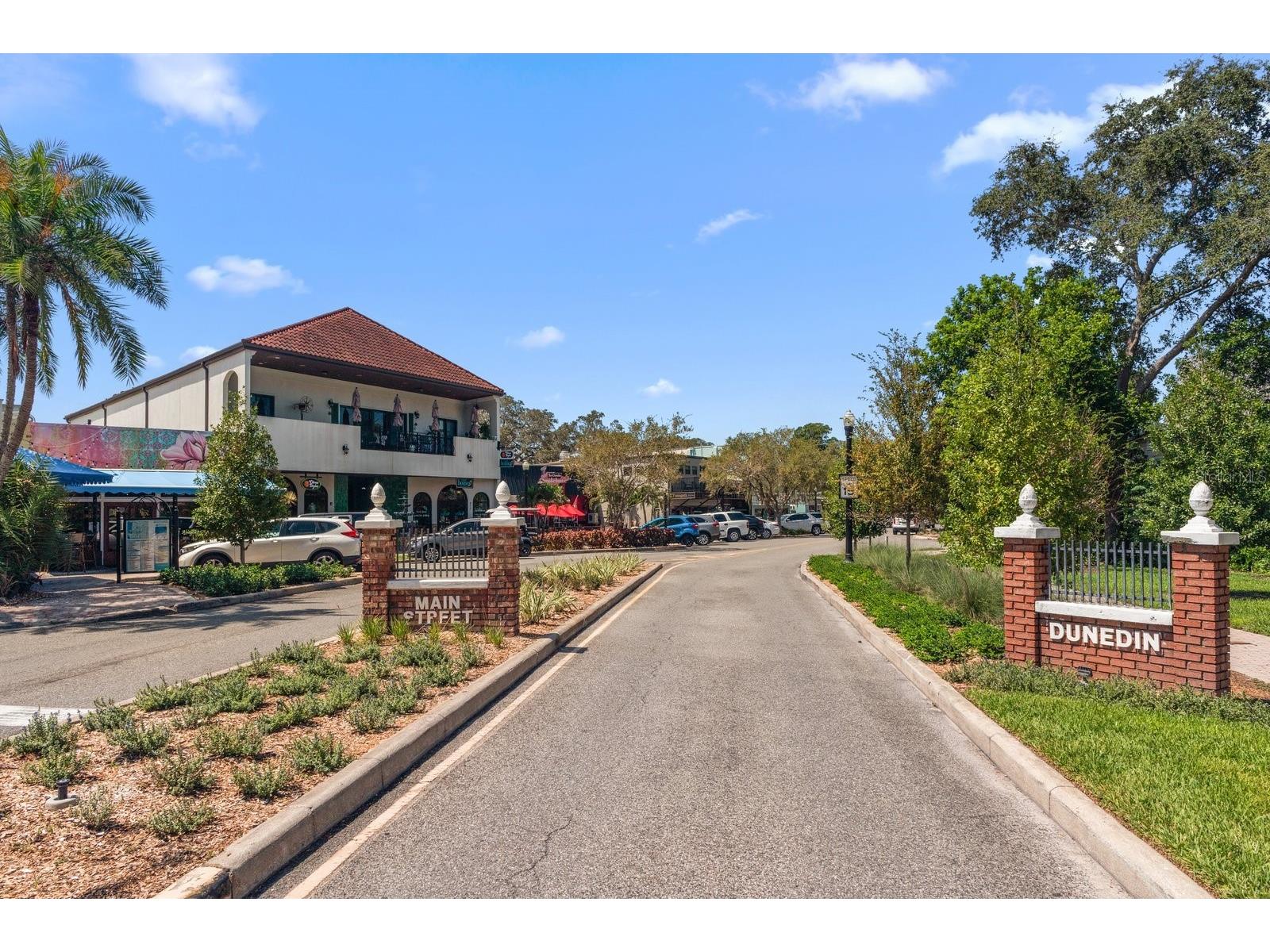 216 Grove Circle S Dunedin FL 34698 TB8480612 image43