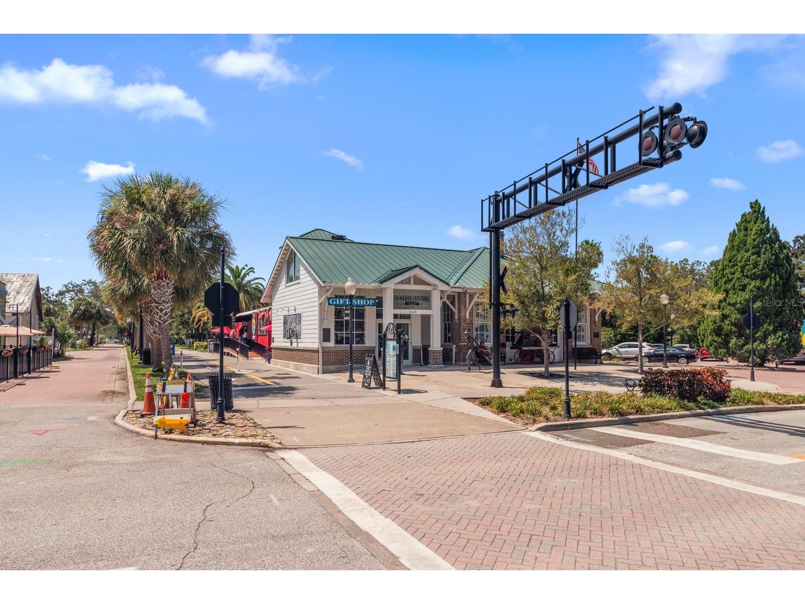 216 Grove Circle S Dunedin FL 34698 TB8480612 image45