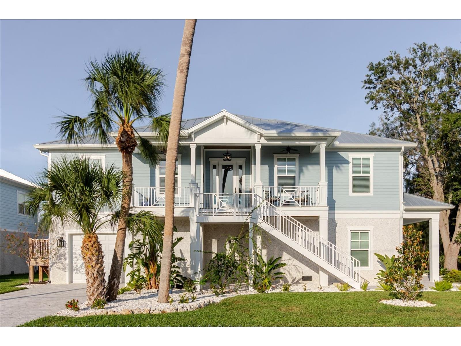 216 High Street Tarpon Springs FL 34689 TB8460596 image1