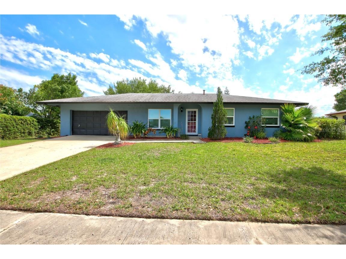 216 Meadow Hills Drive Sanford FL 32773 O6191750 image1