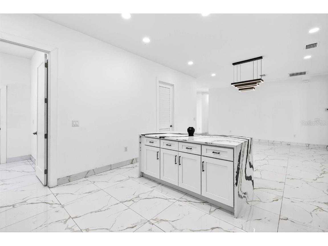 216 N Glen Arven Avenue Temple Terrace FL 33617 TB8445791 image31