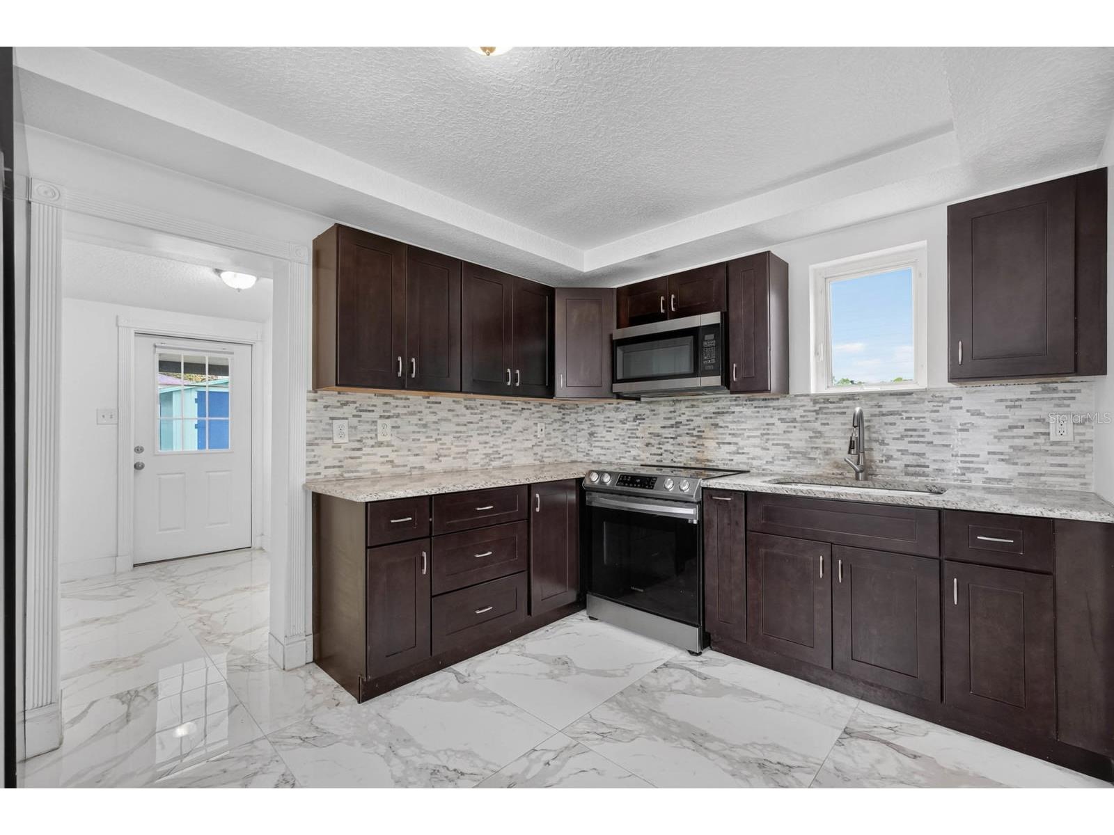 216 N Halifax Avenue Daytona Beach FL 32118 FC319943 image12