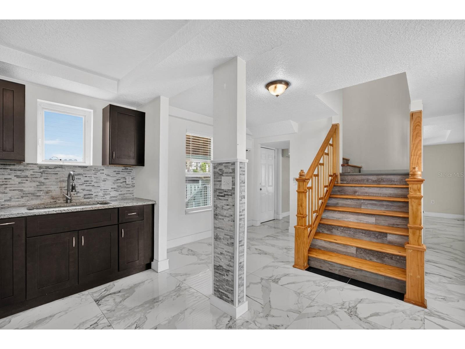 216 N Halifax Avenue Daytona Beach FL 32118 FC319943 image15