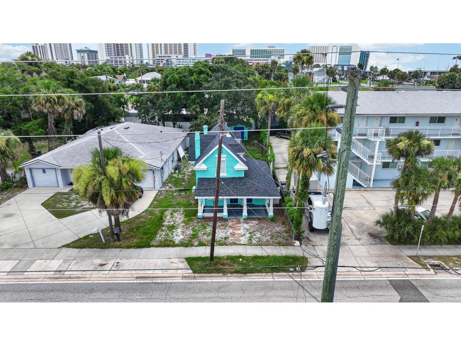 216 N Halifax Avenue Daytona Beach FL 32118 FC319943 image35