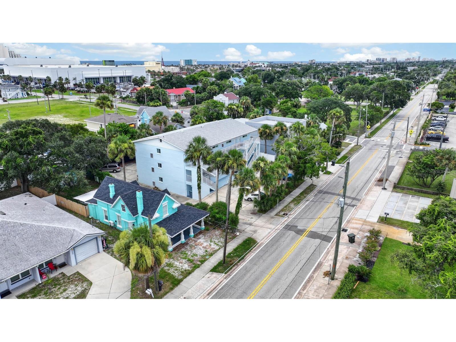 216 N Halifax Avenue Daytona Beach FL 32118 FC319943 image36