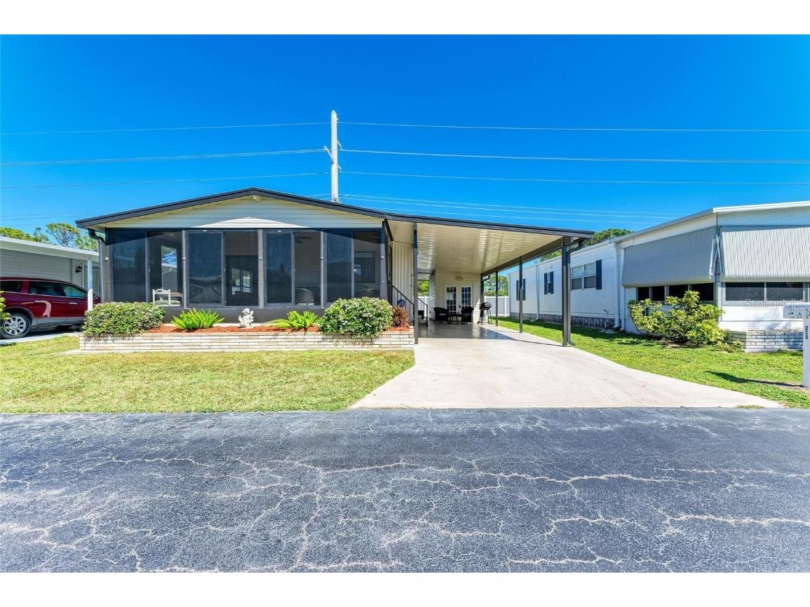 216 Palm Air Drive Osprey FL 34229 A4672438 image2