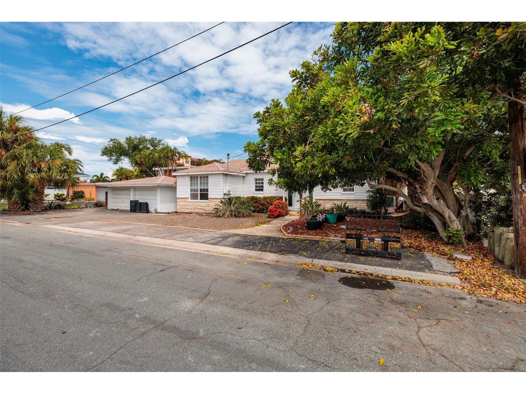 216 Punta Vista Drive Saint Pete Beach FL 33706 - BOCA CIEGA BAY TB8527909 image9
