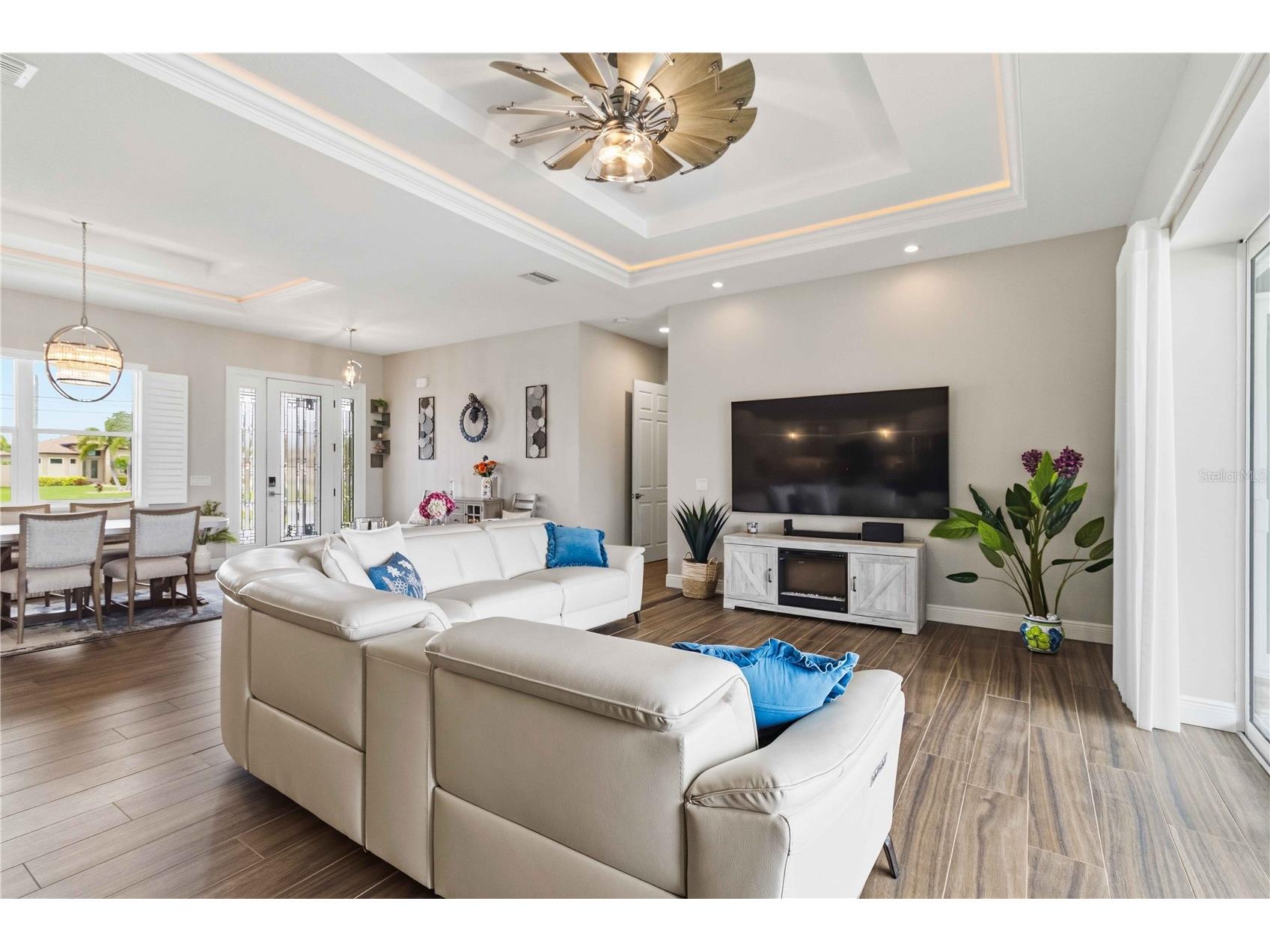 216 Rotonda Boulevard E Rotonda West FL 33947 N6144543 image6