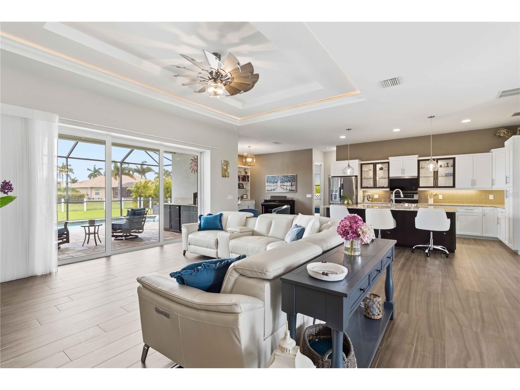 216 Rotonda Boulevard E Rotonda West FL 33947 N6144543 image7
