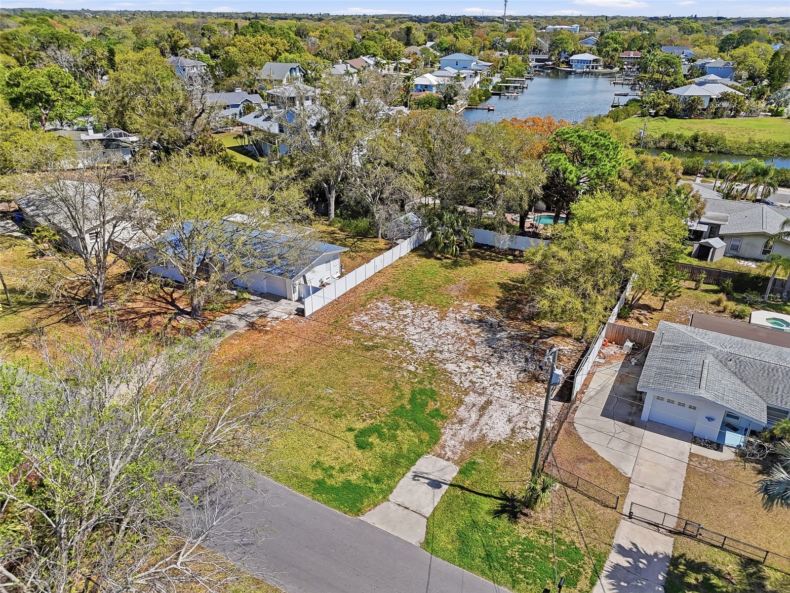 216 Shore Drive Palm Harbor FL 34683 TB8484212 image32