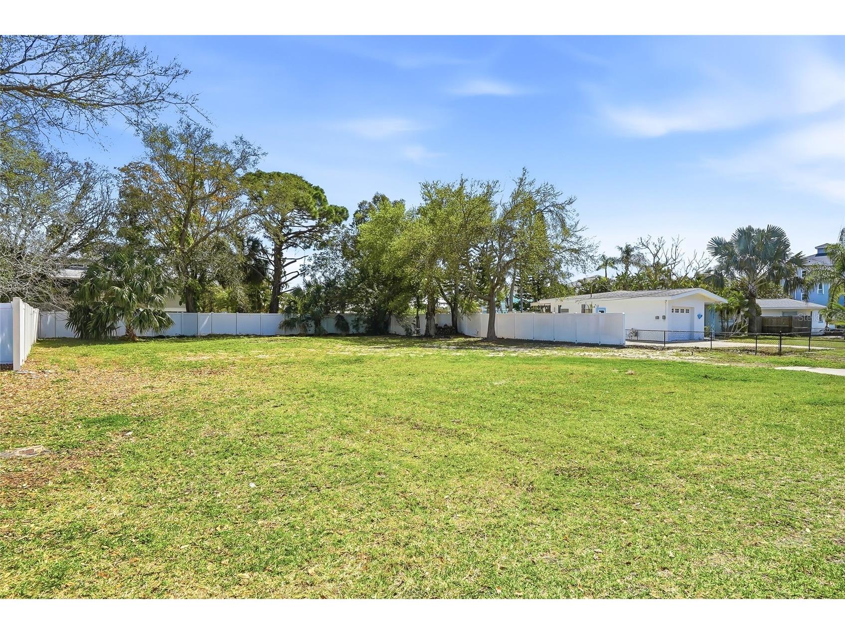 216 Shore Drive Palm Harbor FL 34683 TB8484212 image4