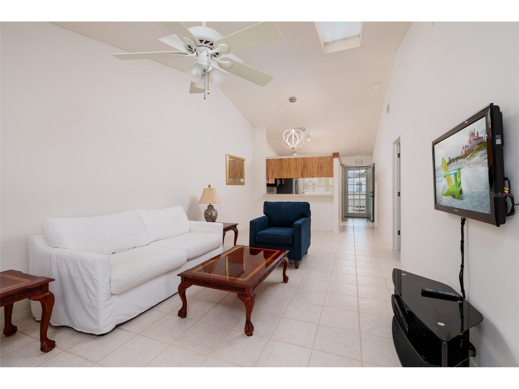 216 Sun Vista Ct S Treasure Island FL 33706 TB8458795 image4
