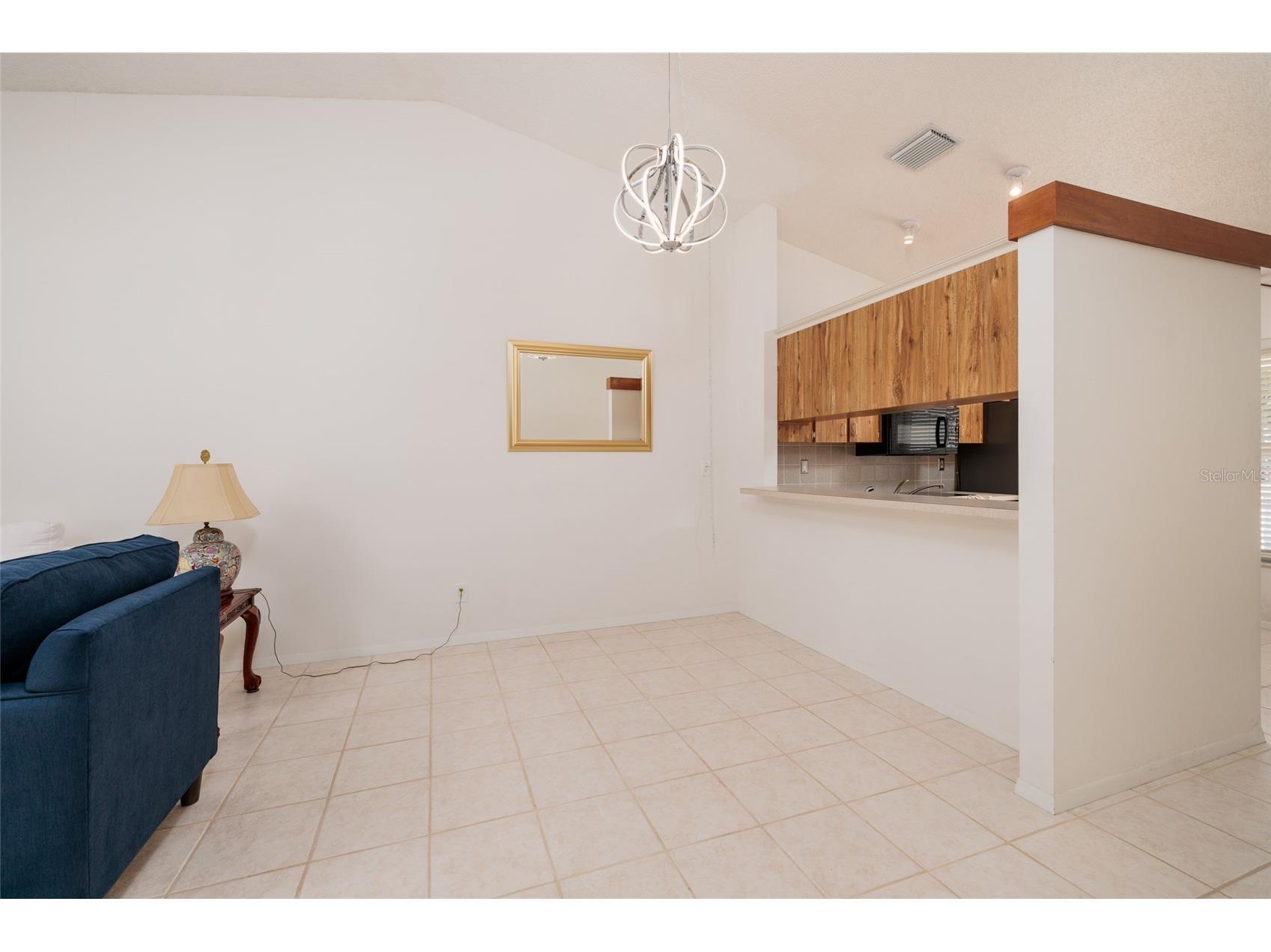 216 Sun Vista Ct S Treasure Island FL 33706 TB8458795 image8