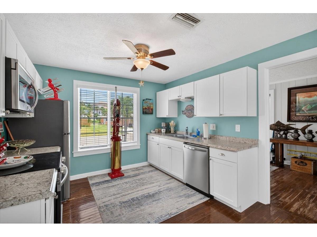 216 Sunrise Drive Nokomis FL 34275 - ROBERTS BAY A4694723 image21