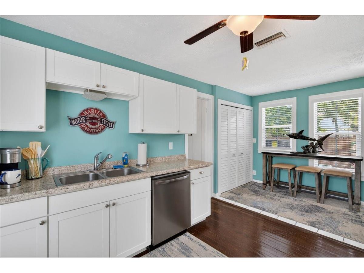 216 Sunrise Drive Nokomis FL 34275 - ROBERTS BAY A4694723 image24