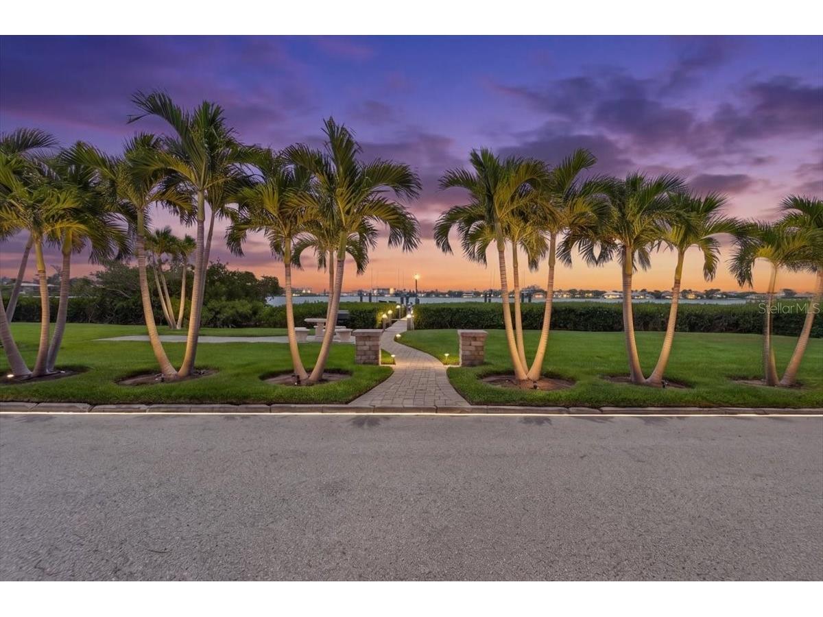 216 Sunrise Drive Nokomis FL 34275 - ROBERTS BAY A4694723 image6