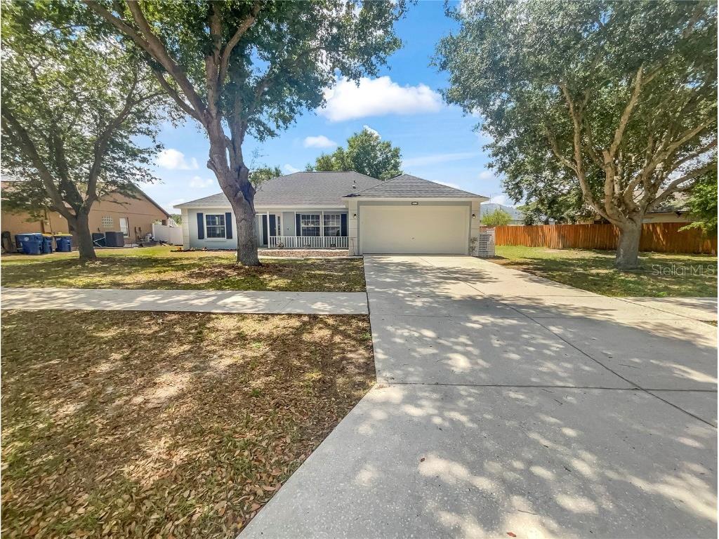 216 Valley Edge Drive Minneola FL 34715 O6104636 image1