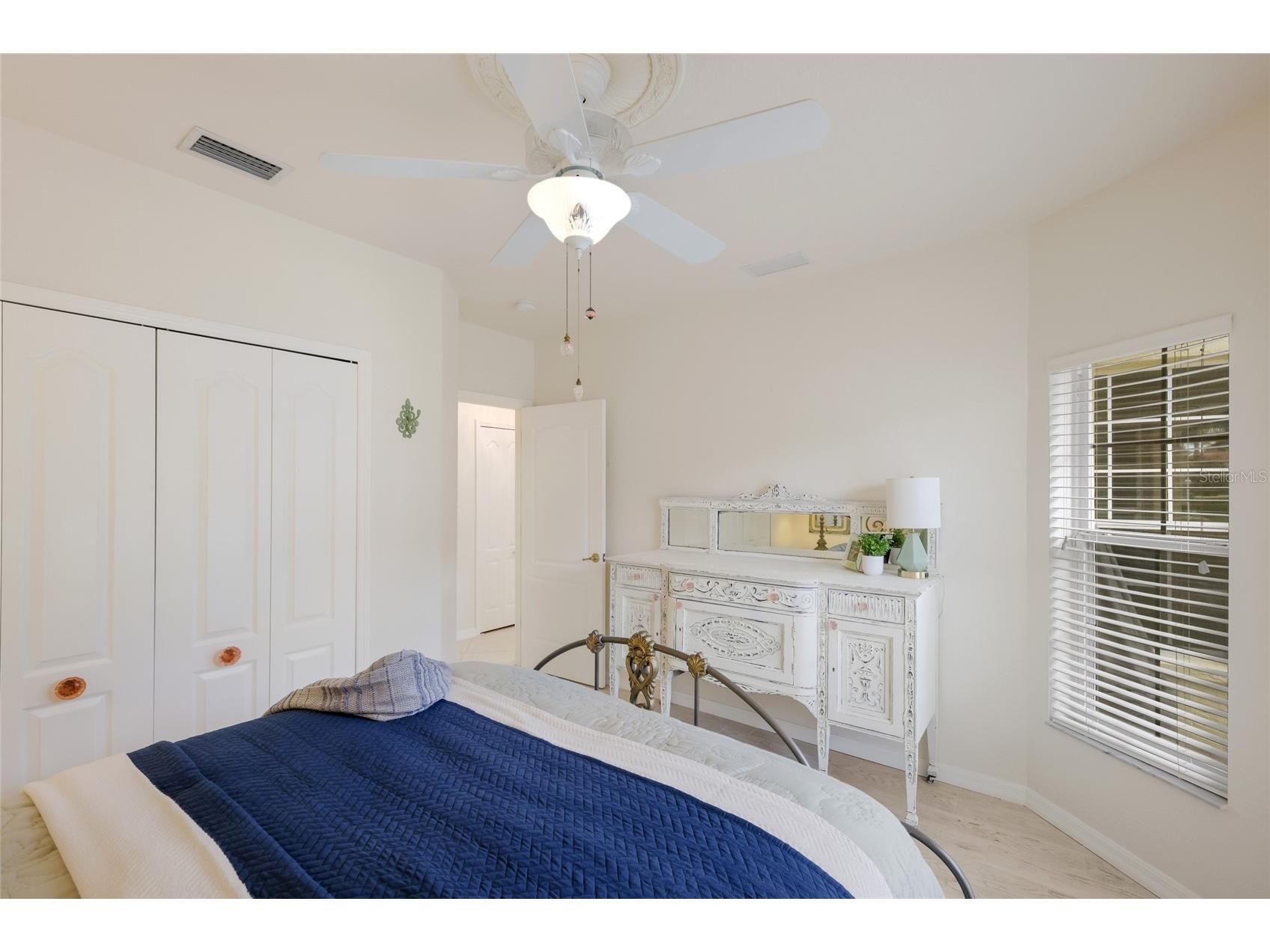 216 Vista Del Lago Way Venice FL 34292 A4694205 image18