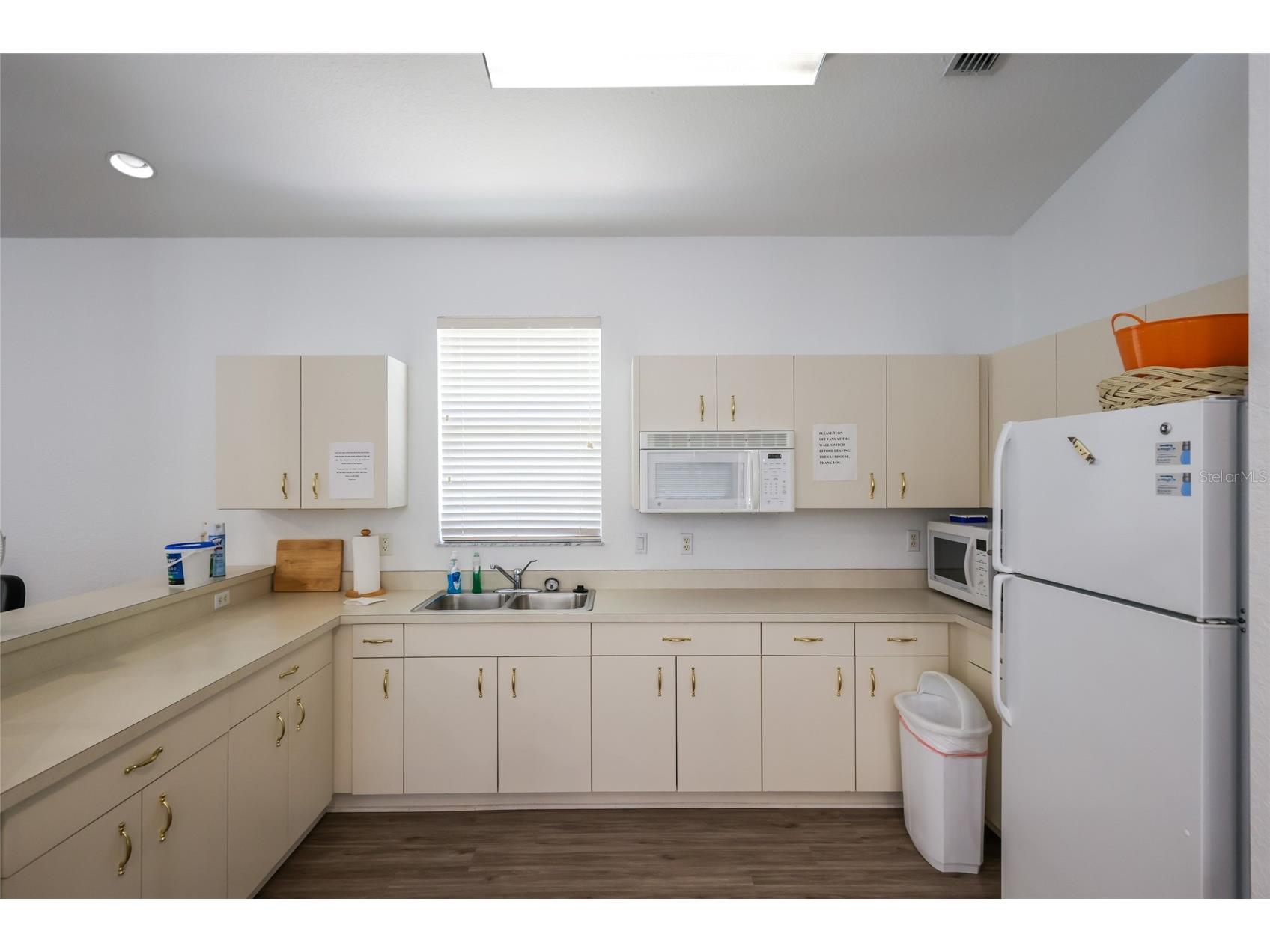 216 Vista Del Lago Way Venice FL 34292 A4694205 image29