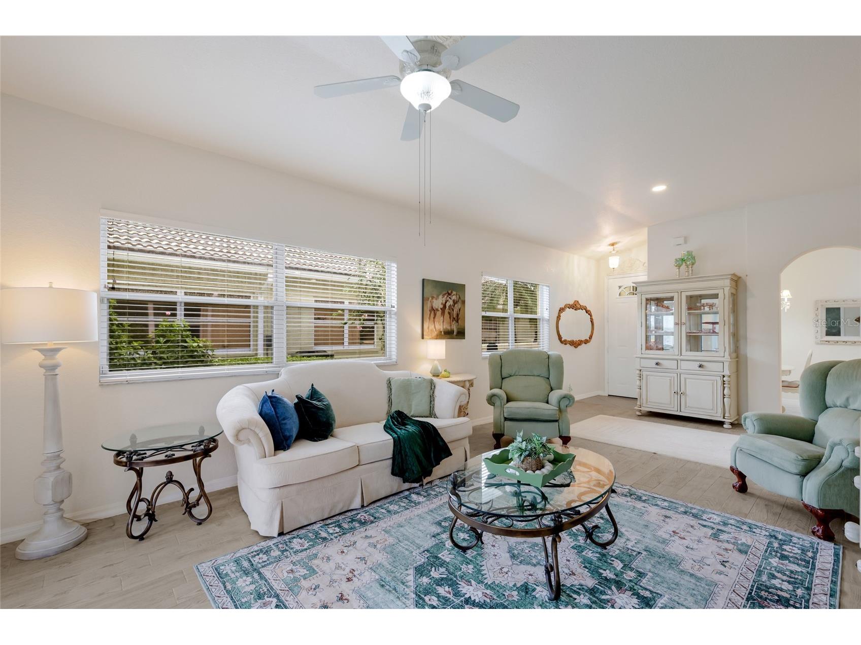 216 Vista Del Lago Way Venice FL 34292 A4694205 image7