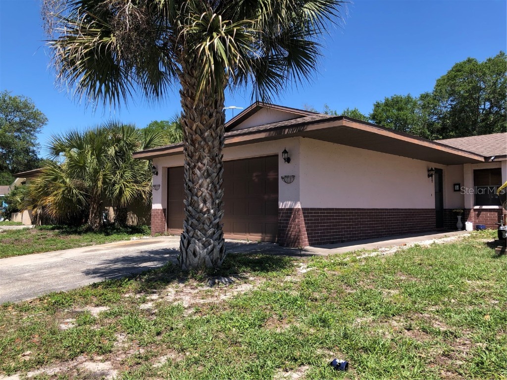 216 Whisper Lake Road Palm Harbor FL 34683 U8158413 image1