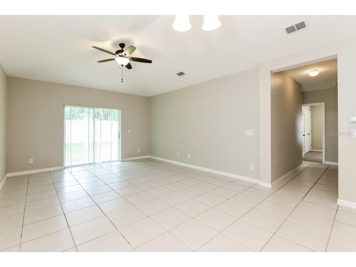 216 Whispering Pines Way Davenport FL 33837 O6348328 image3