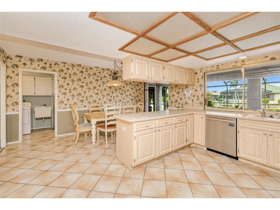 2160 Aqui Esta Drive Punta Gorda FL 33950 C7510855 image6