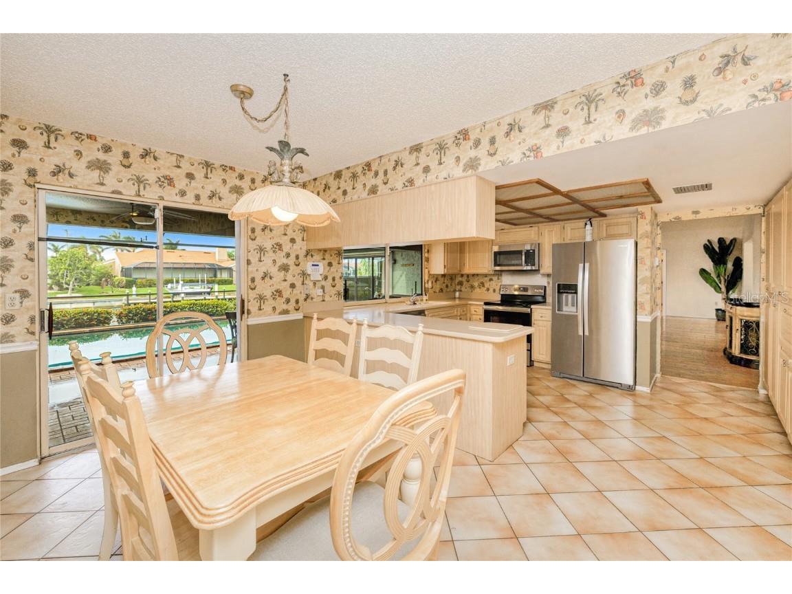 2160 Aqui Esta Drive Punta Gorda FL 33950 C7510855 image9