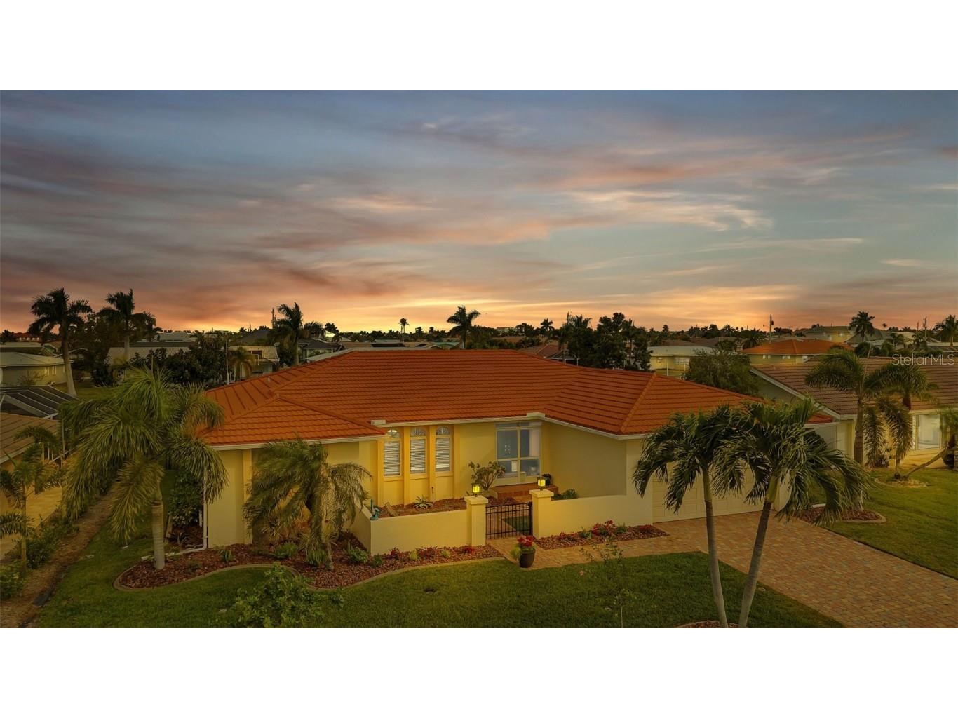 2160 El Cerito Court Punta Gorda FL 33950 C7487359 image1