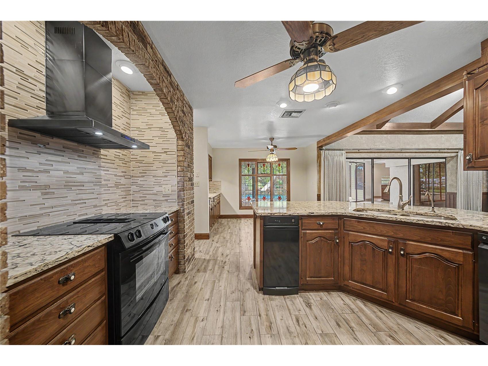 2160 Laurence Drive Clearwater FL 33764 TB8519918 image26