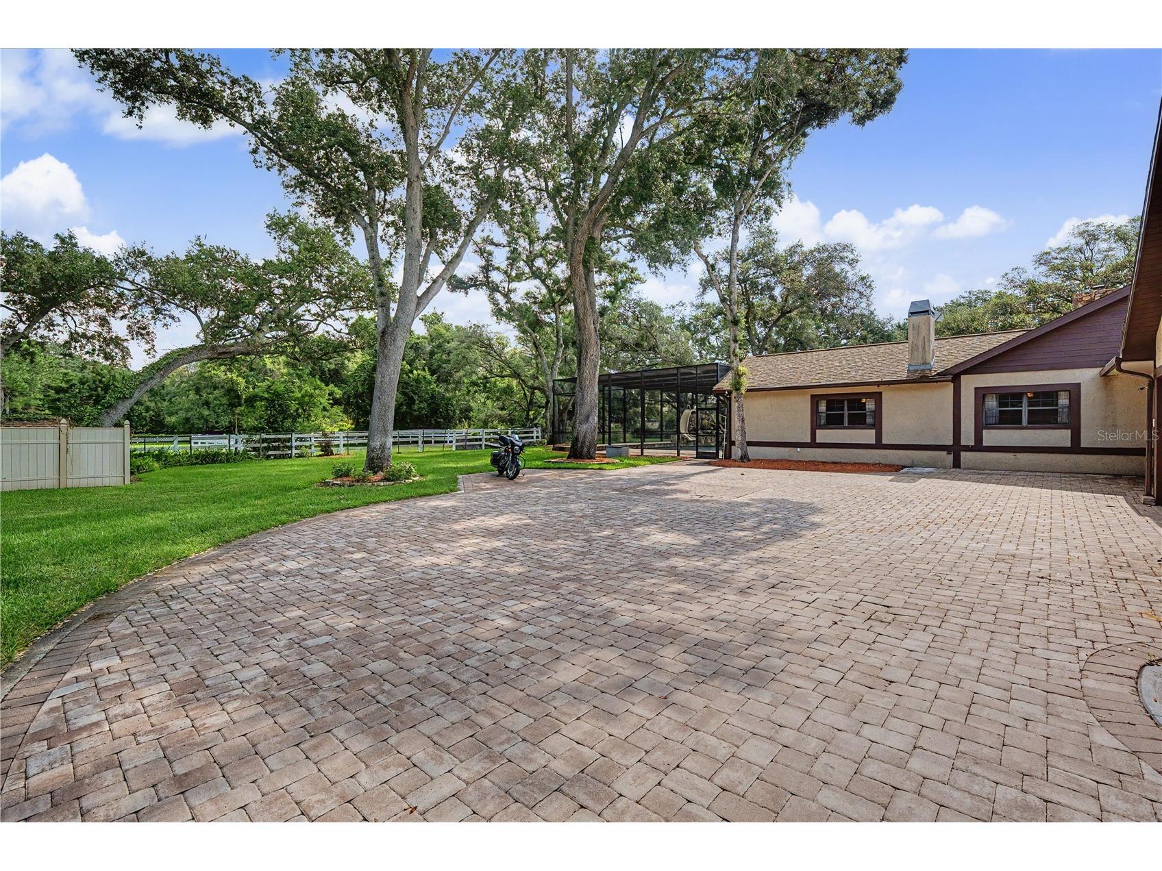 2160 Laurence Drive Clearwater FL 33764 TB8519918 image68