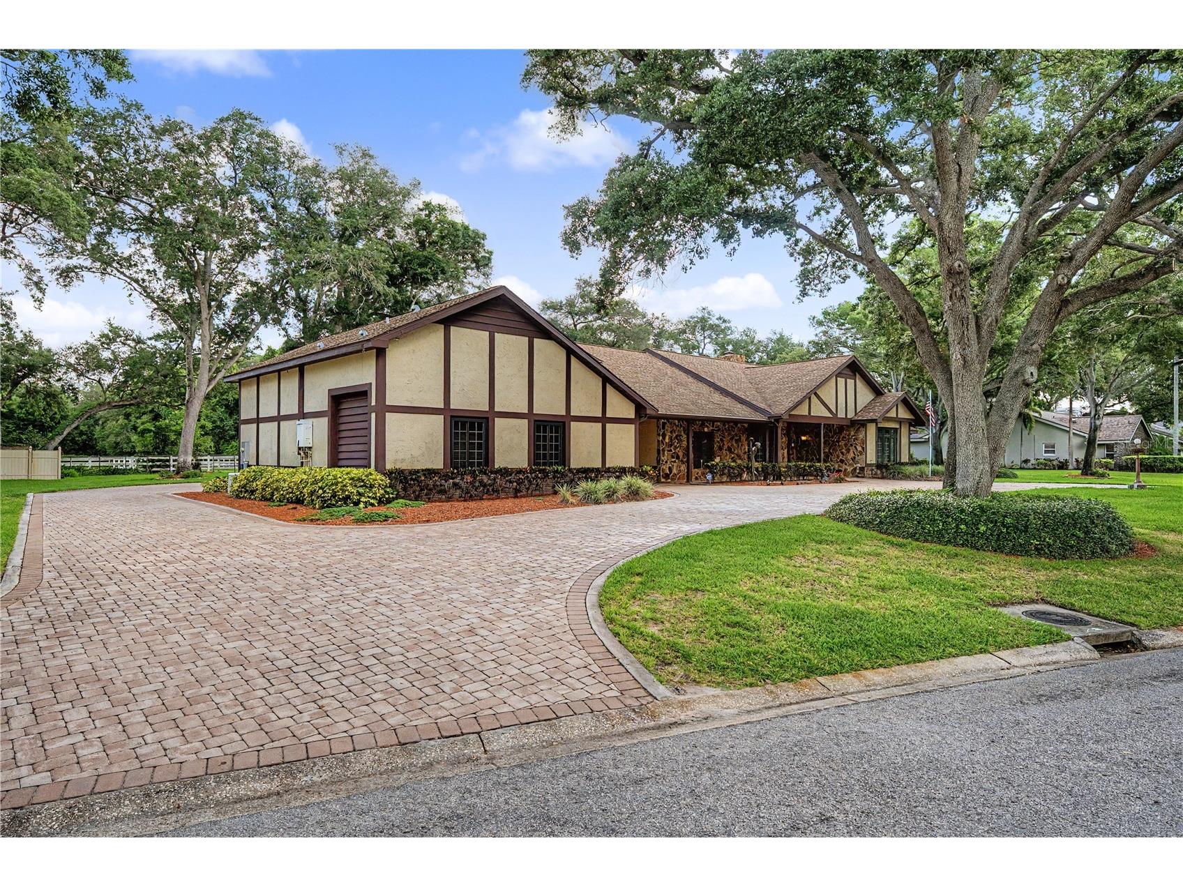 2160 Laurence Drive Clearwater FL 33764 TB8519918 image78