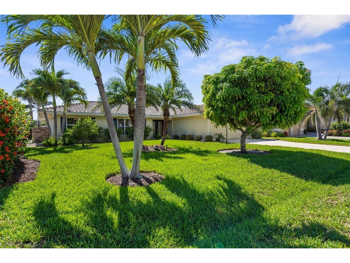 2160 Palm Tree Drive Punta Gorda FL 33950 - Canal D6140824 image1