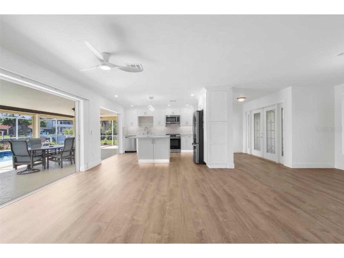 2160 Palm Tree Drive Punta Gorda FL 33950 - Canal D6140824 image13