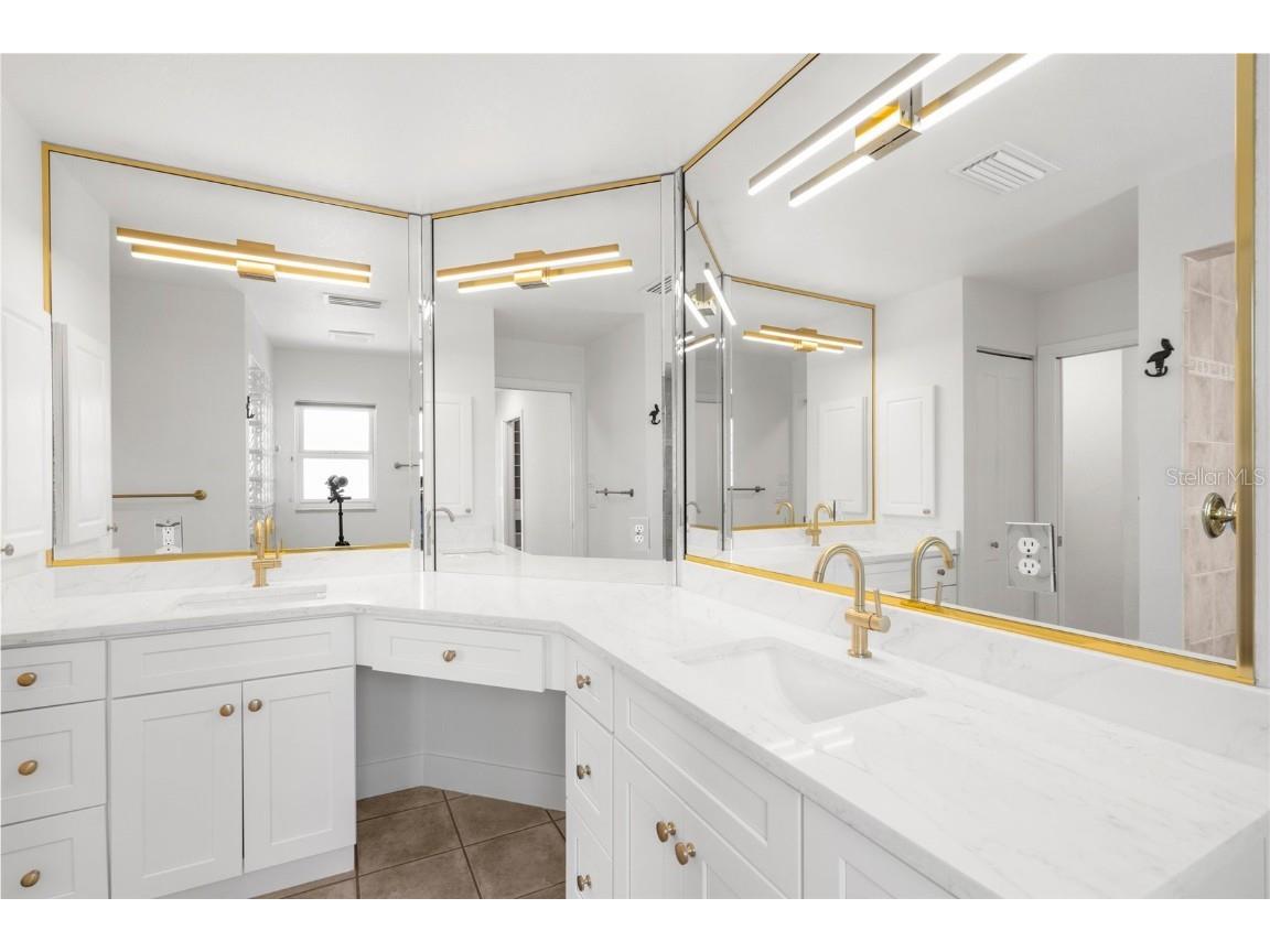 2160 Palm Tree Drive Punta Gorda FL 33950 - Canal D6140824 image21