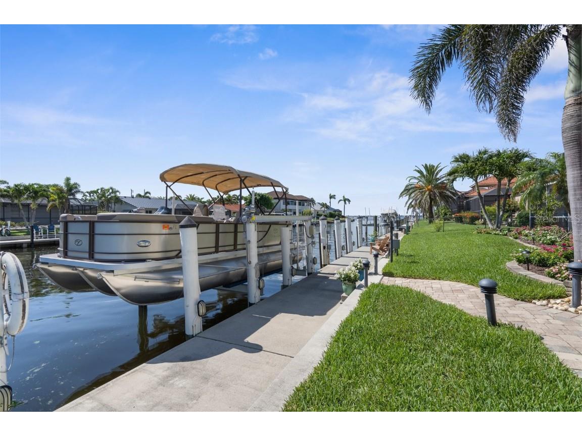 2160 Palm Tree Drive Punta Gorda FL 33950 - Canal D6140824 image40