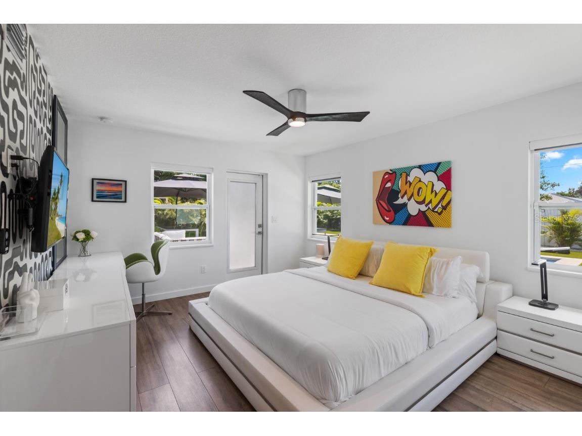 2160 Sunnyside Place Sarasota FL 34239 A4674367 image11