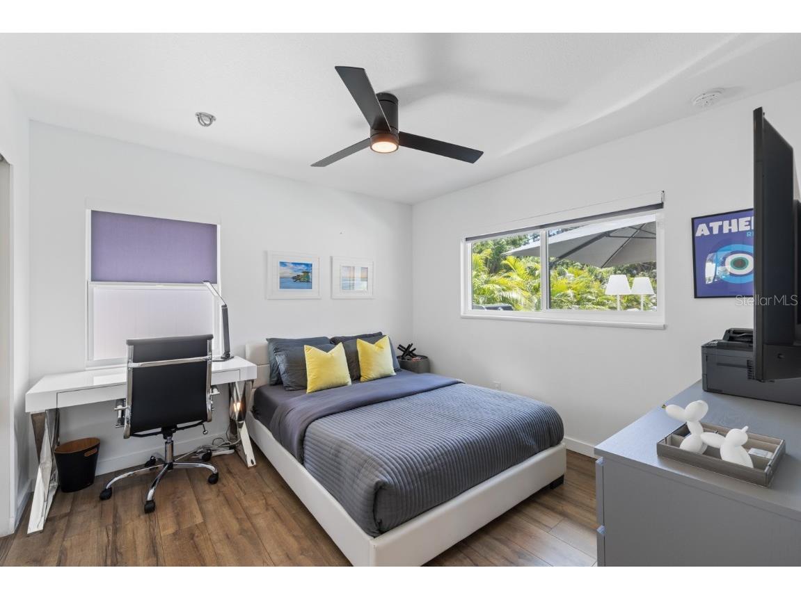 2160 Sunnyside Place Sarasota FL 34239 A4674367 image18