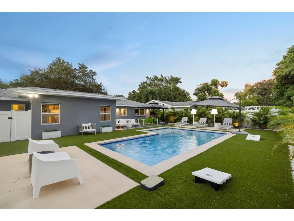 2160 Sunnyside Place Sarasota FL 34239 A4674367 image26