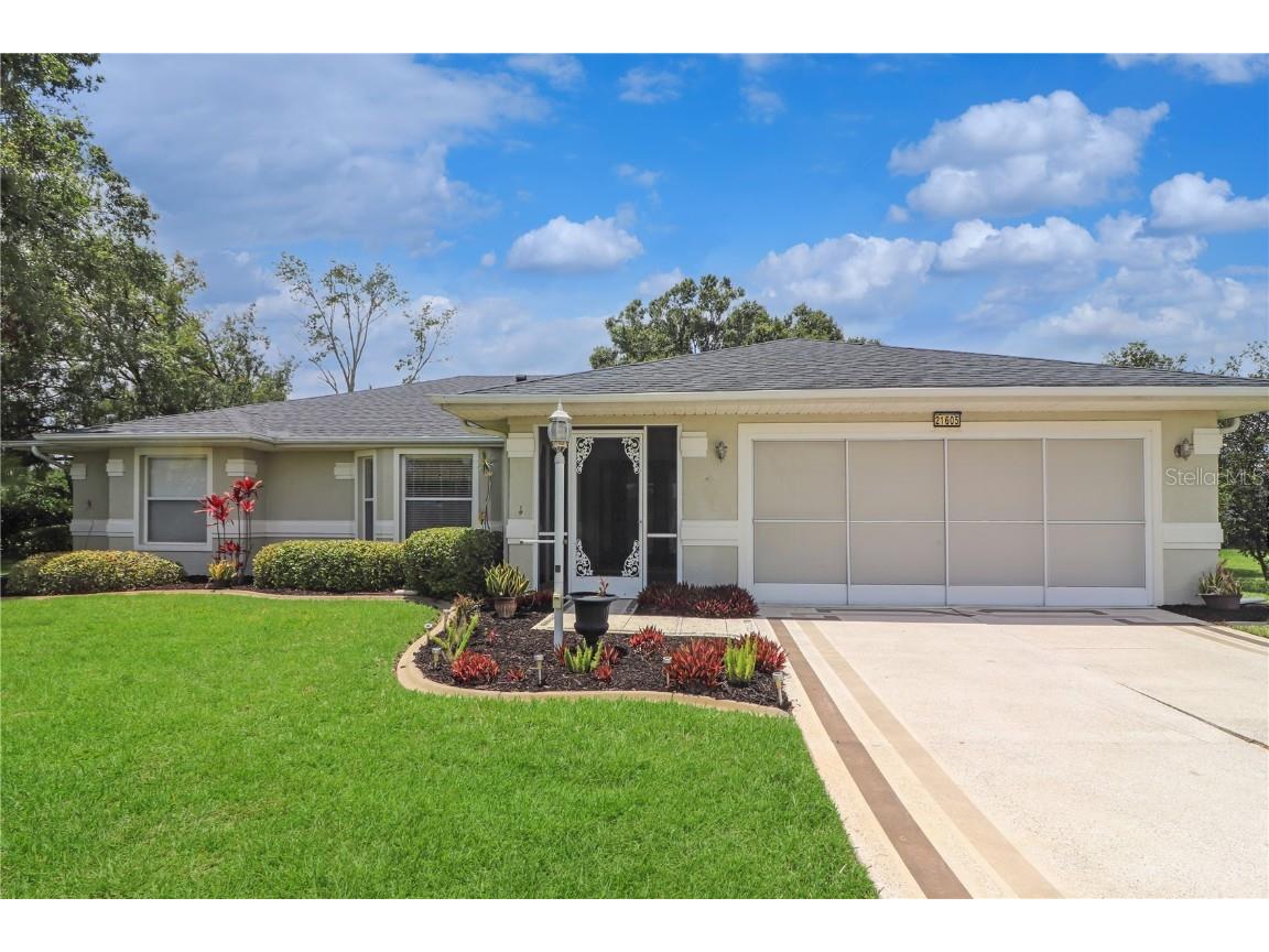 21605 King Henry Avenue Leesburg FL 34748 G5100014 image1