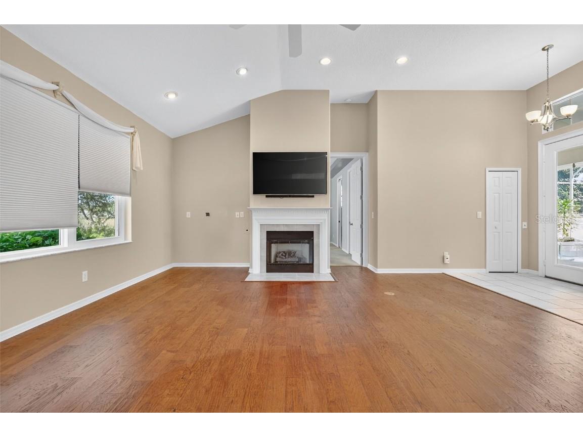 21607 Regency Park Lane Leesburg FL 34748 G5102512 image12