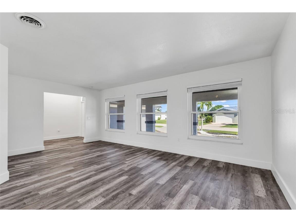 2161 Aqui Esta Drive Punta Gorda FL 33950 C7518047 image6