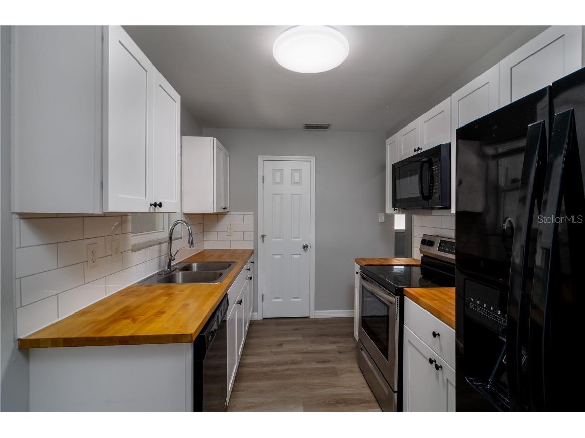 2161 Hayworth Road Port Charlotte FL 33952 A4674514 image8